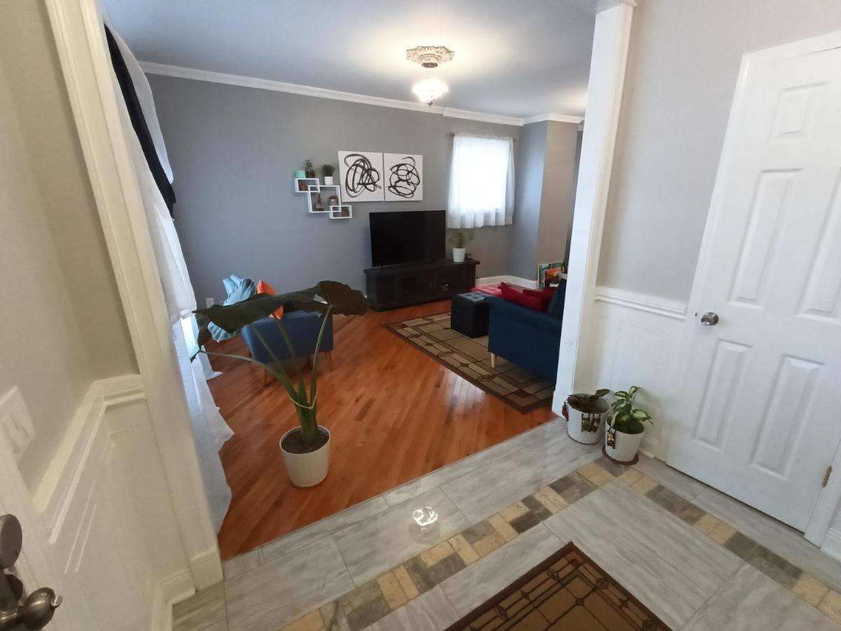 Cozy Updated 3-Br Apartment Near Peace Bridge Buffalo Kültér fotó