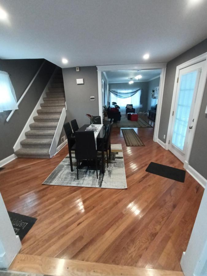 Cozy Updated 3-Br Apartment Near Peace Bridge Buffalo Kültér fotó